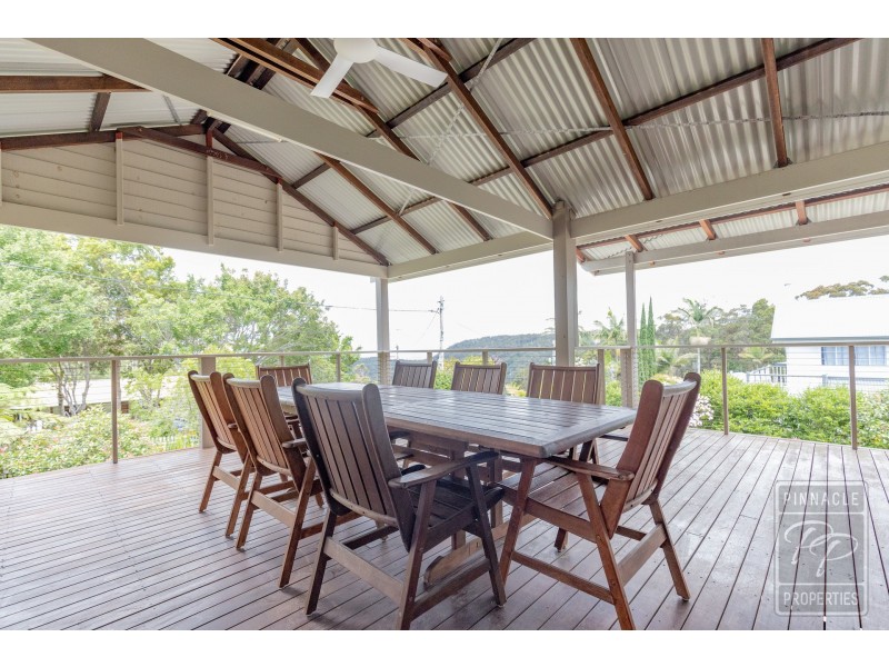 15 Saguaro Court, Tamborine Mountain QLD 4272