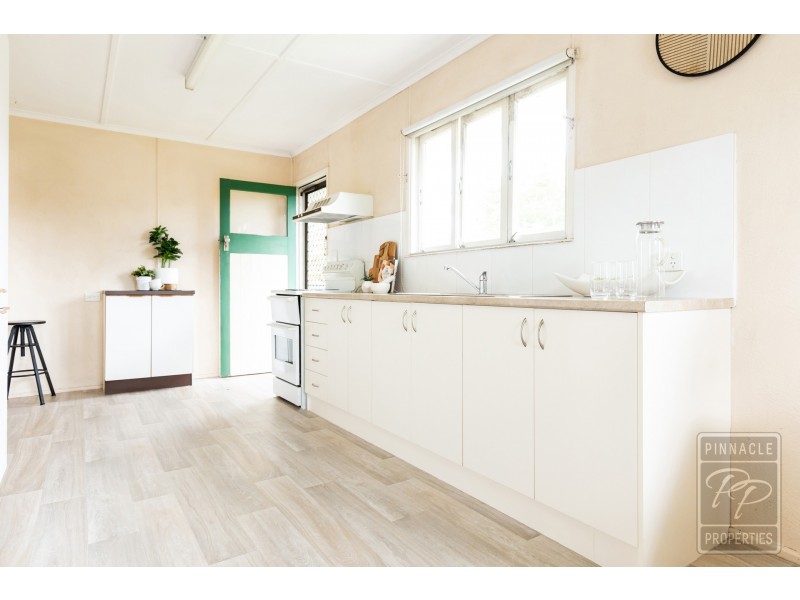 2 Nitawill Street, Everton Park QLD 4053