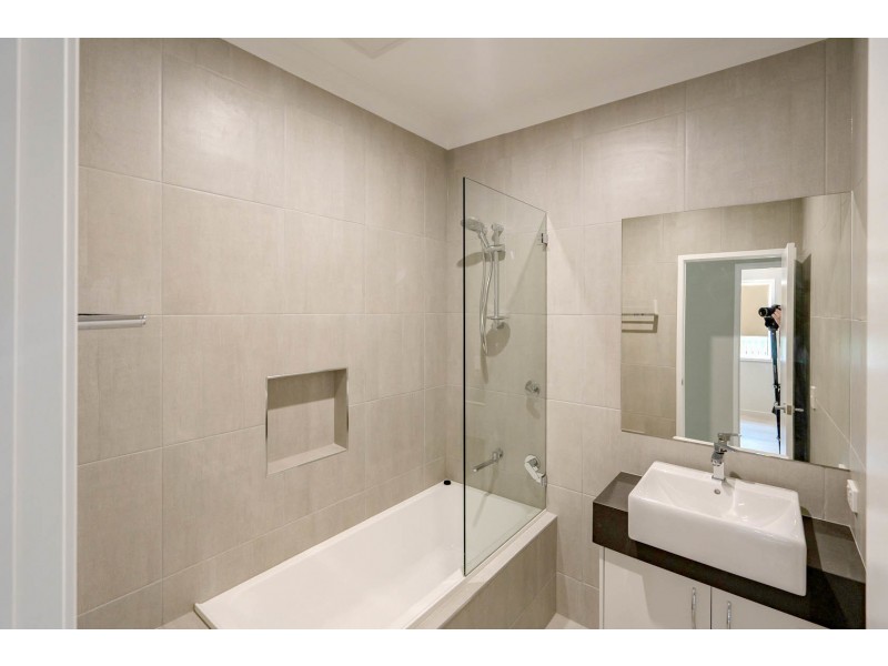 1/30 Kootangal Crescent, Ferny Hills QLD 4055