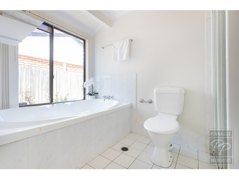 10 Jarup Street, Jindalee QLD 4074