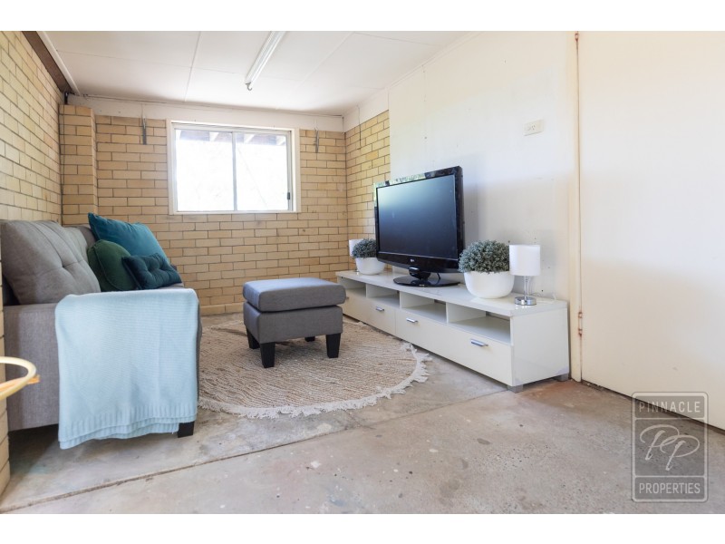 18 Osberg Street, The Gap QLD 4061