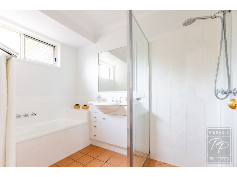 4 Calrossy Street, Boondall QLD 4034