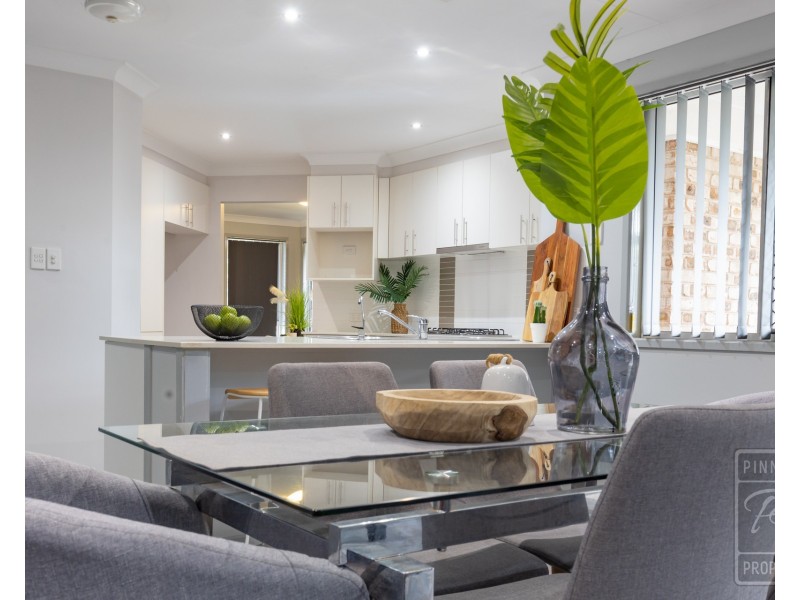 8 Pistachio Court, Camira QLD 4300