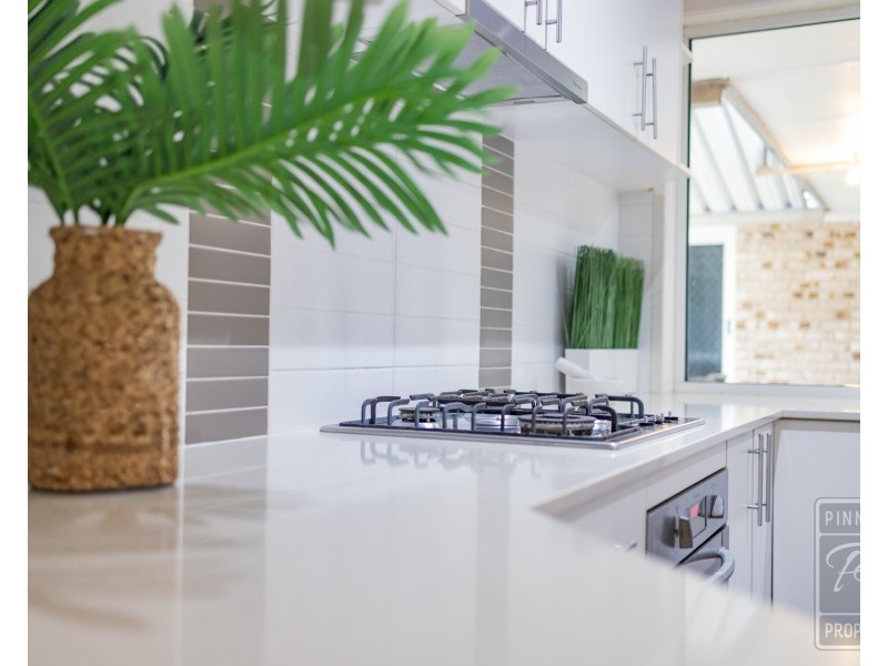 8 Pistachio Court, Camira QLD 4300