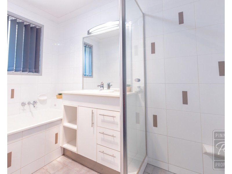 8 Pistachio Court, Camira QLD 4300