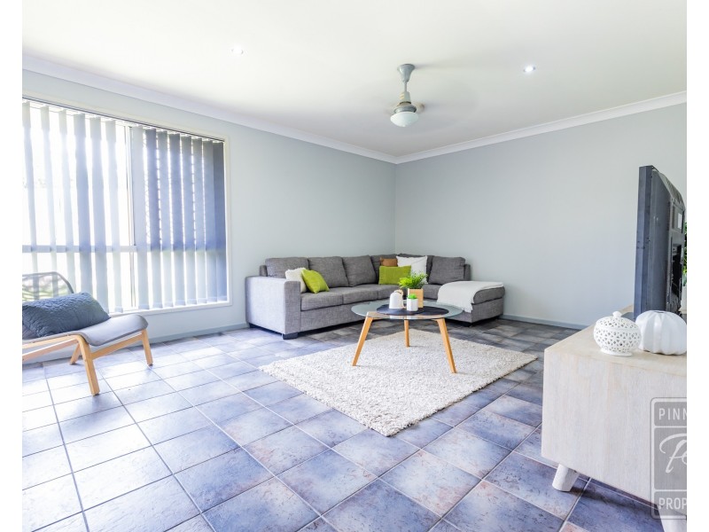 8 Pistachio Court, Camira QLD 4300