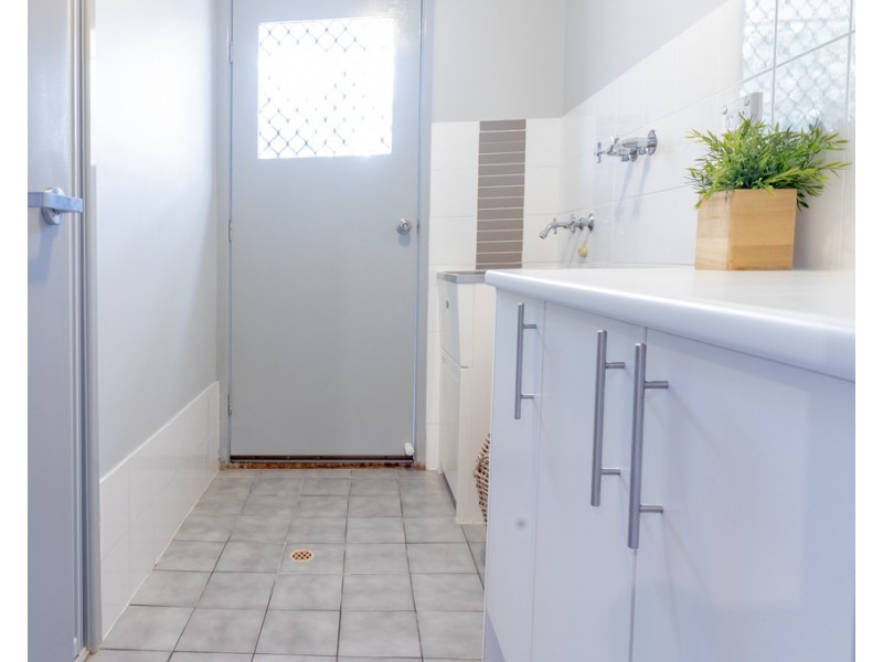 8 Pistachio Court, Camira QLD 4300