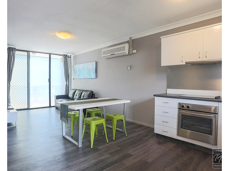 4/574 Kingsford Smith Drive, Hamilton QLD 4007