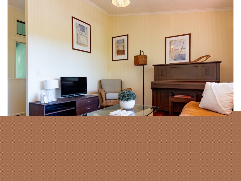 18 Osberg Street, The Gap QLD 4061