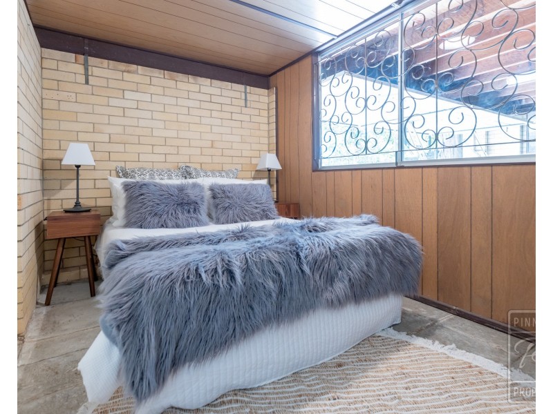 18 Osberg Street, The Gap QLD 4061