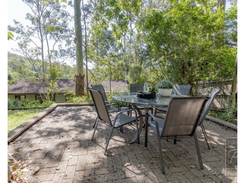 18 Osberg Street, The Gap QLD 4061