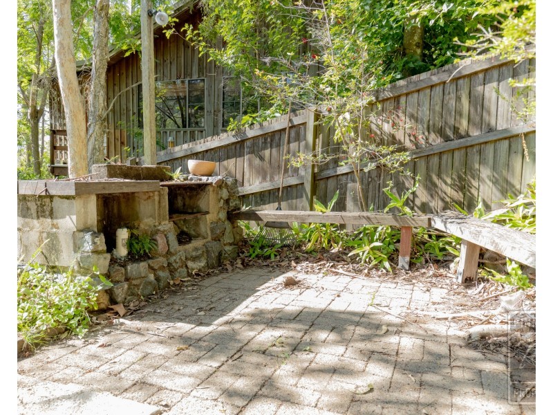 18 Osberg Street, The Gap QLD 4061