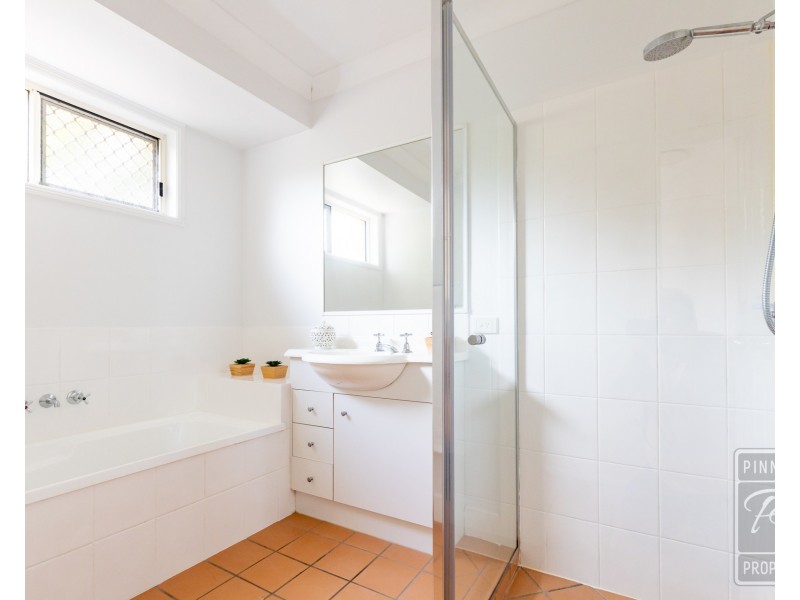 4 Calrossy Street, Boondall QLD 4034