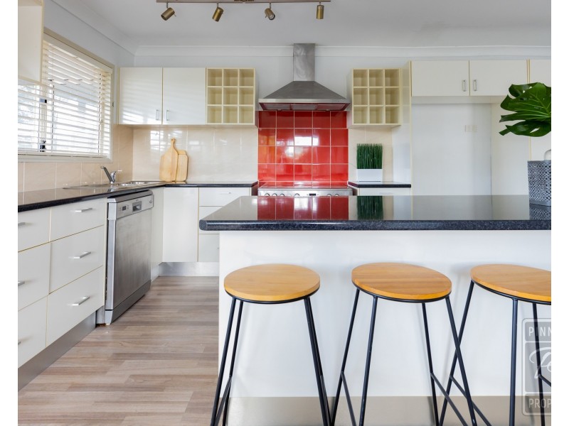 35 Kiriwina Street, Fig Tree Pocket QLD 4069