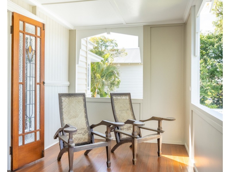 65 Gladstone Street, Indooroopilly QLD 4068