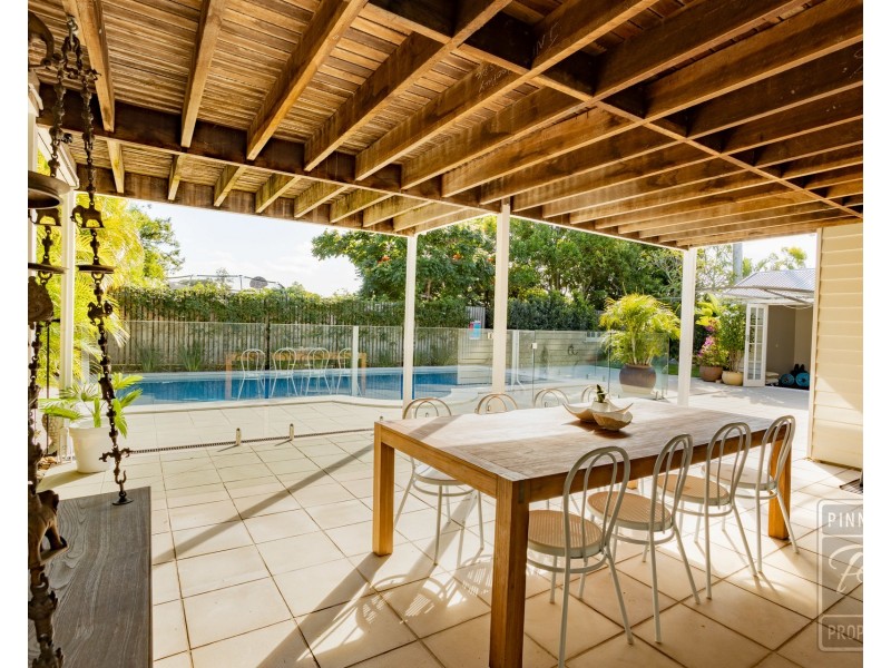 65 Gladstone Street, Indooroopilly QLD 4068