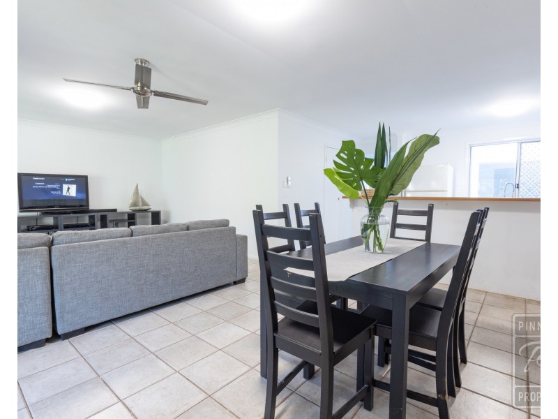 10 Robusta Place, Forest Lake QLD 4078