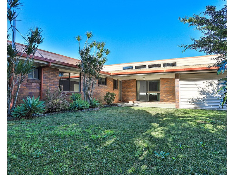 11 Farrow Street, Mcdowall QLD 4053