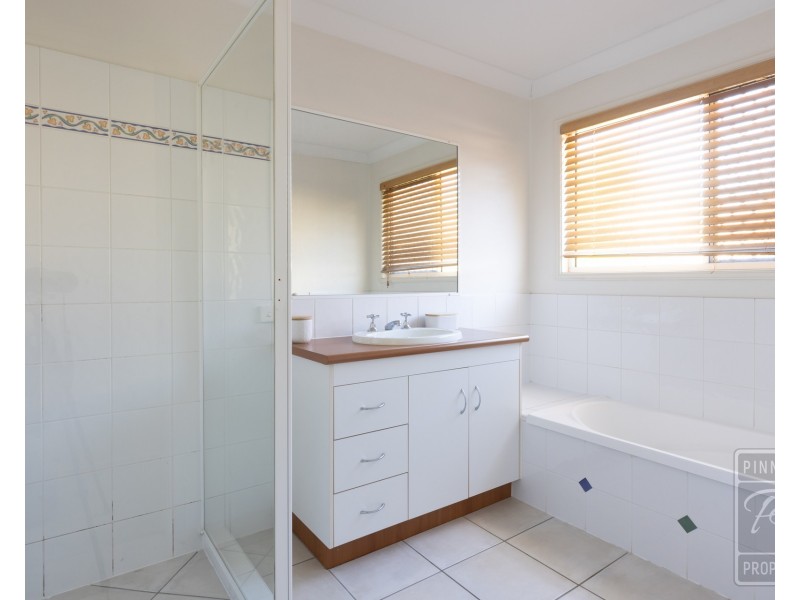 15 Boyland Street, Seventeen Mile Rocks QLD 4073