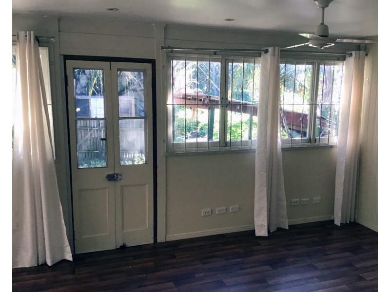 56 Regent Street, Woolloongabba QLD 4102