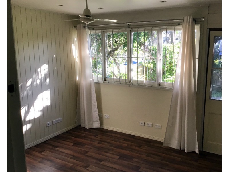 56 Regent Street, Woolloongabba QLD 4102