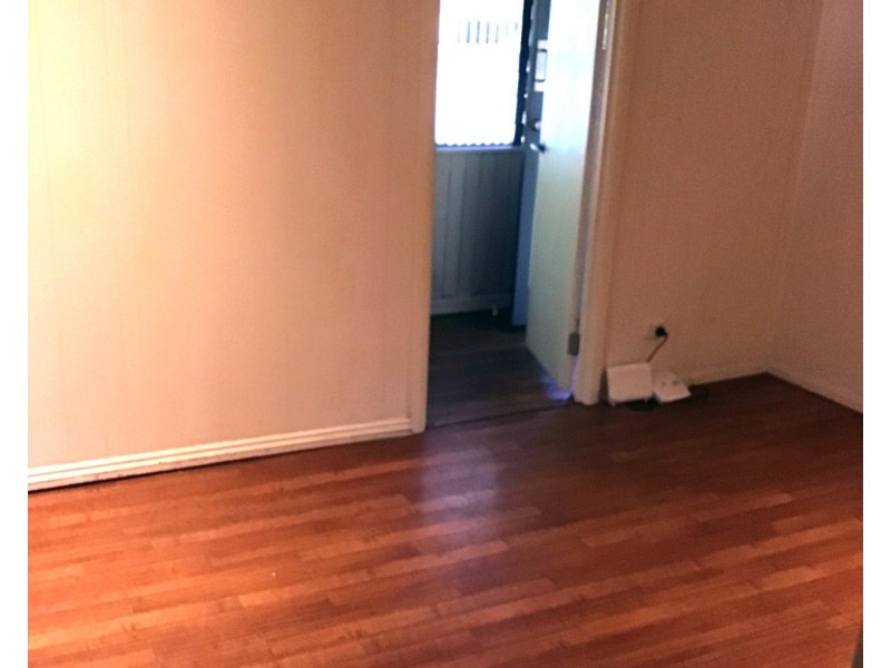 56 Regent Street, Woolloongabba QLD 4102