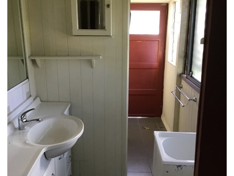 56 Regent Street, Woolloongabba QLD 4102