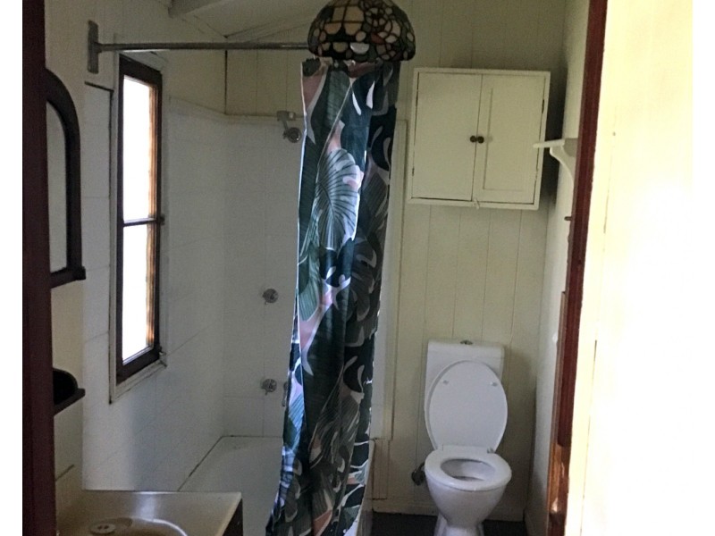 56 Regent Street, Woolloongabba QLD 4102