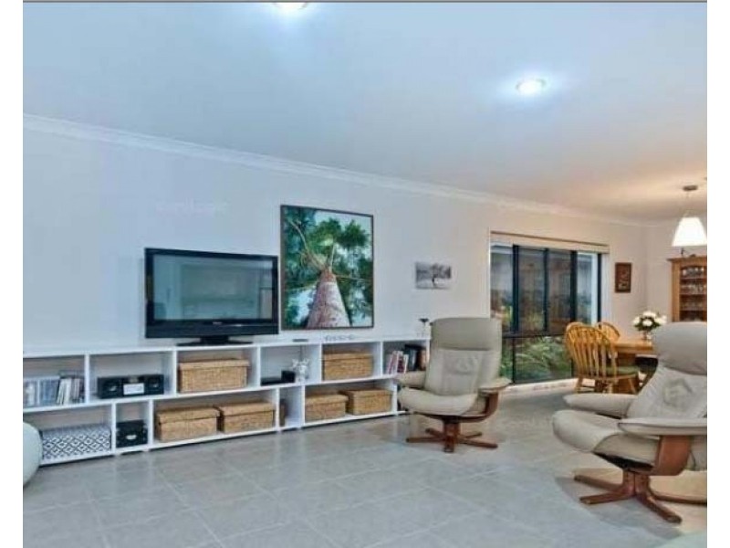 12 Redgum Place, Gaythorne QLD 4051