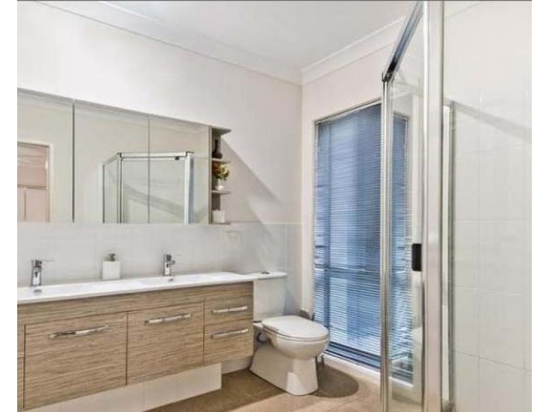 12 Redgum Place, Gaythorne QLD 4051