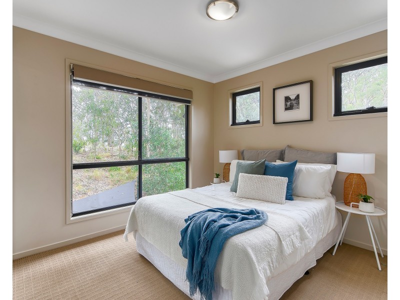 742 Haven Road, Upper Brookfield QLD 4069