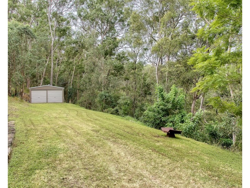 742 Haven Road, Upper Brookfield QLD 4069