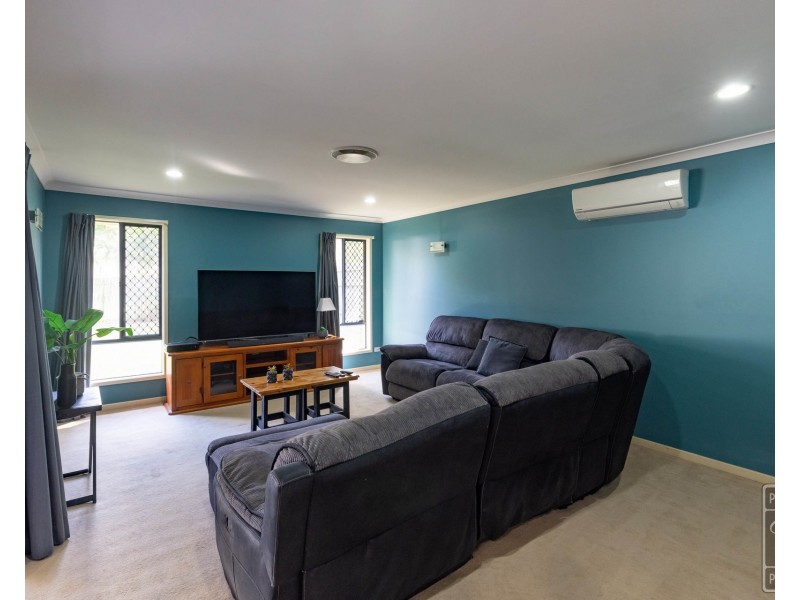 27 McKerrow Crescent, Goodna QLD 4300