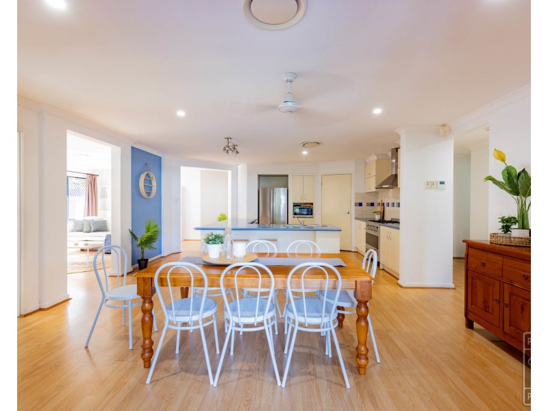 27 McKerrow Crescent, Goodna QLD 4300