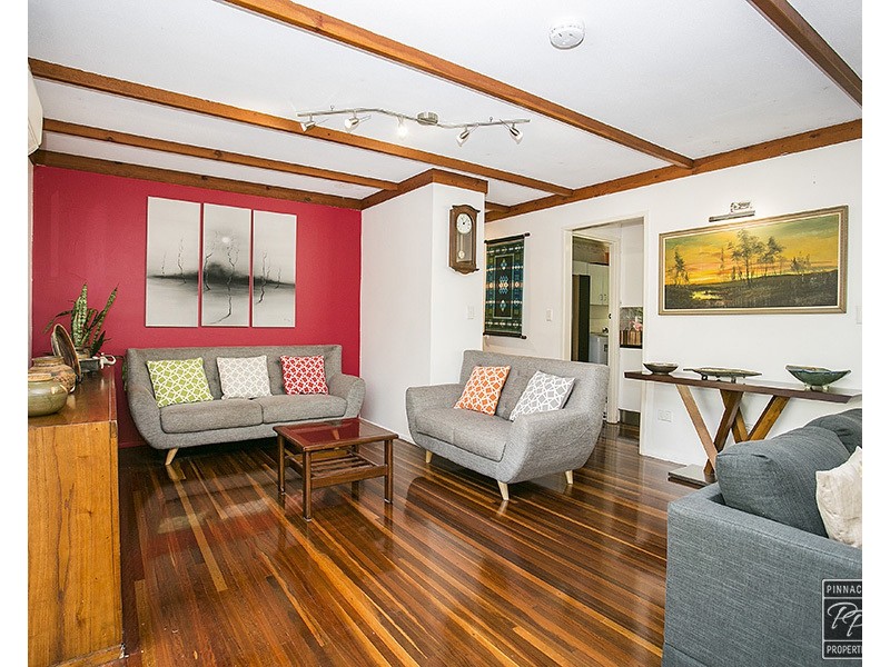 9 Apera Court, Kenmore QLD 4069