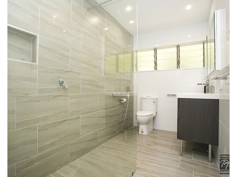 9 Apera Court, Kenmore QLD 4069