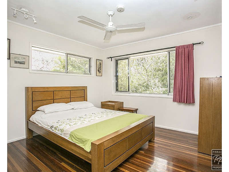 9 Apera Court, Kenmore QLD 4069