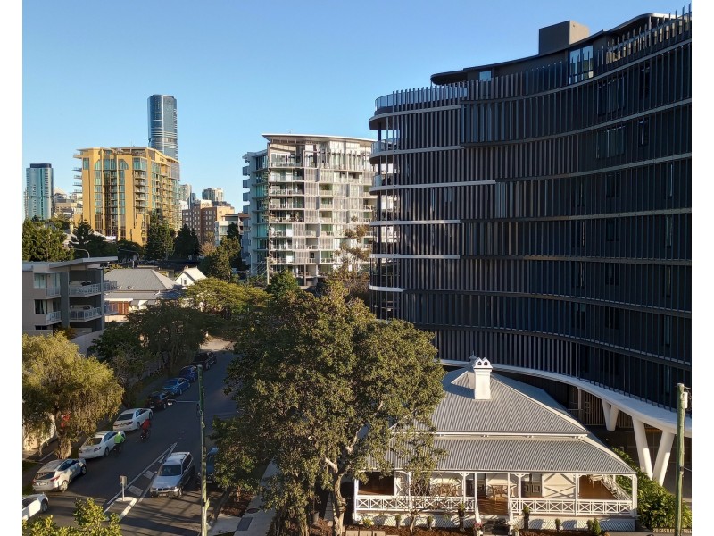 517/9-19 Castlebar Street, Kangaroo Point QLD 4169