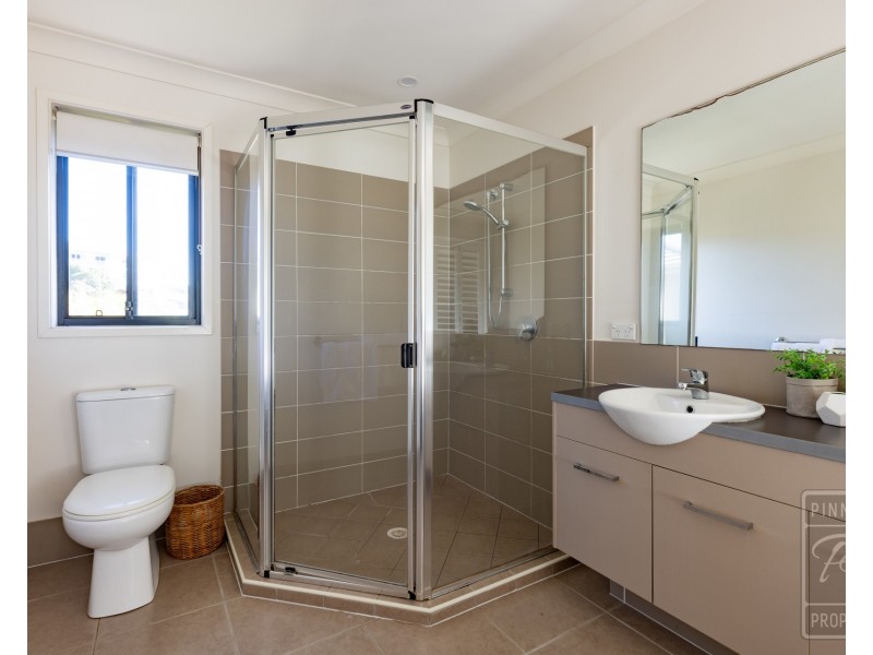 18 Redgum Place, Gaythorne QLD 4051