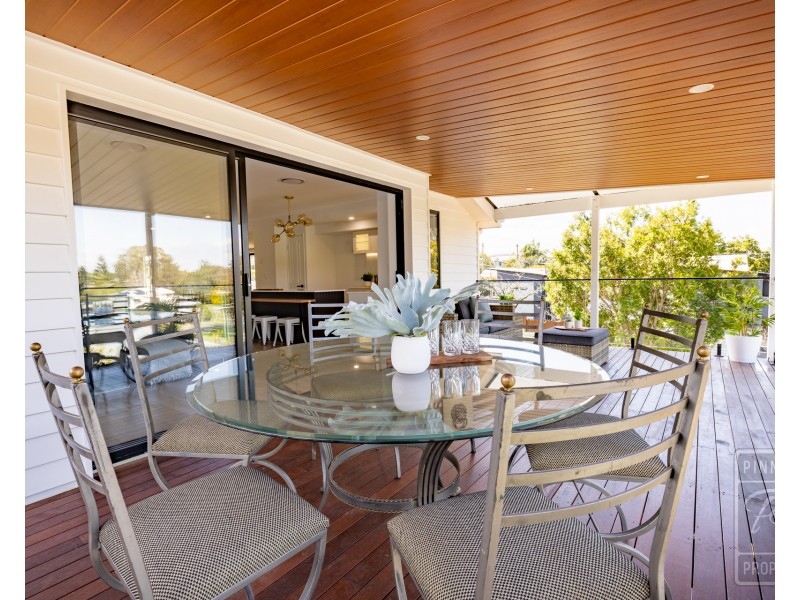 31 Brown Parade, Ashgrove QLD 4060