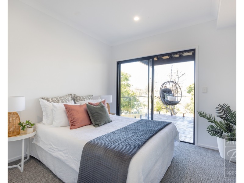 31 Brown Parade, Ashgrove QLD 4060