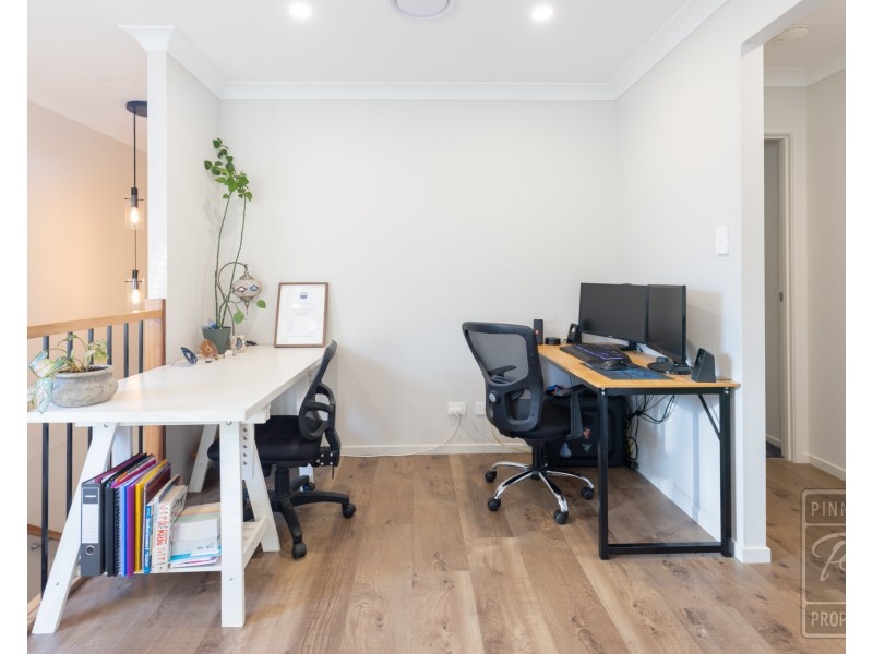 33 Centurion Circuit, Warner QLD 4500