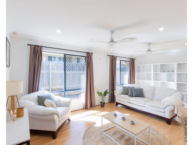 27 McKerrow Crescent, Goodna QLD 4300
