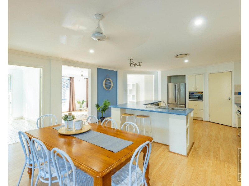 27 McKerrow Crescent, Goodna QLD 4300