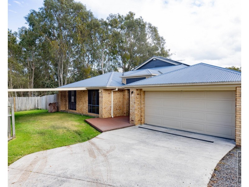 27 McKerrow Crescent, Goodna QLD 4300