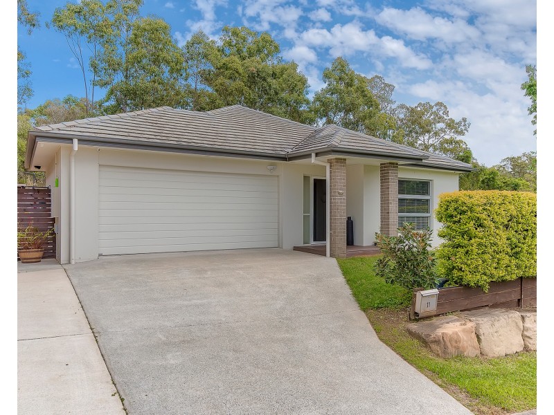 11 Jillaine Street, Everton Hills QLD 4053