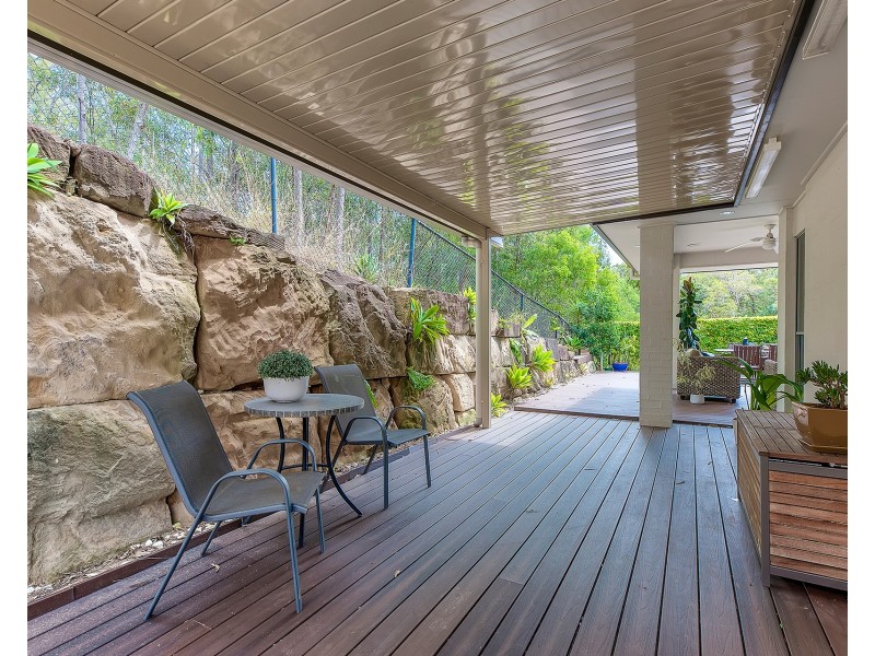 11 Jillaine Street, Everton Hills QLD 4053