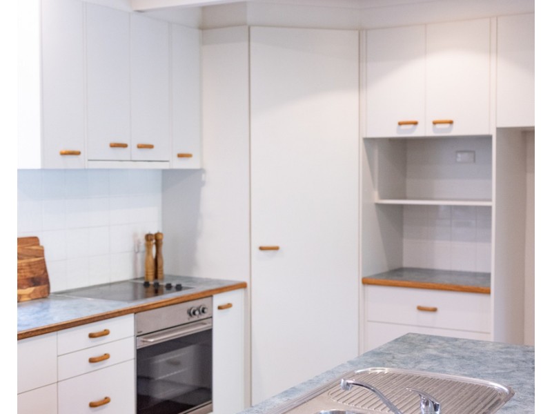 83 Weekes Road, Moggill QLD 4070