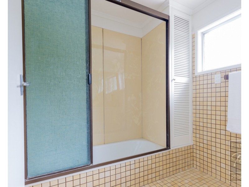 83 Weekes Road, Moggill QLD 4070