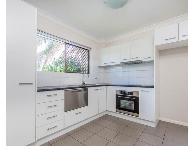 6/70 Hilltop Avenue, Chermside QLD 4032
